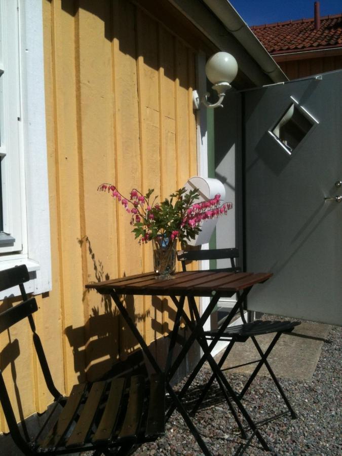 Pensionat Ankargarden Öregrund Exterior foto